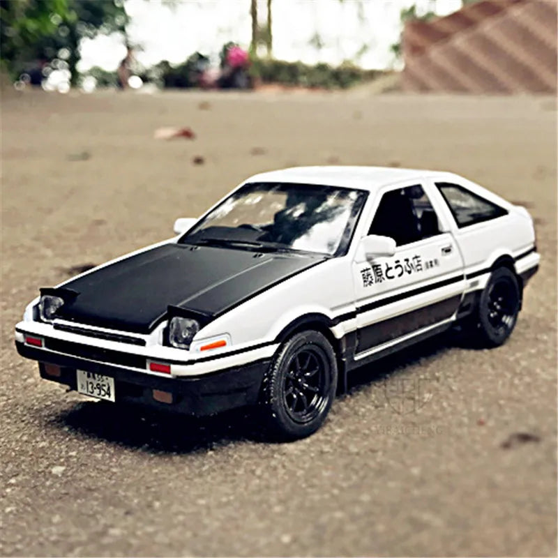 AE86 Drift Legends: Alloy Spin Car Ornament for Car Lovers!